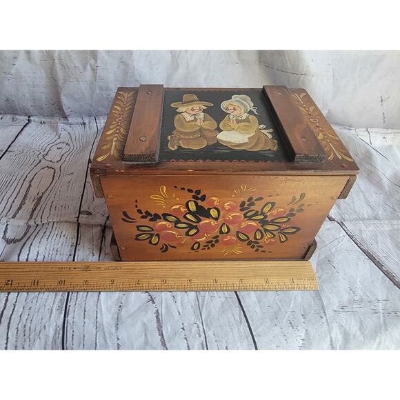 Vintage Hand Painted Wooden Thanksgiving Folk Art Box 8x5.2x5.2in - Picture 10 of 12